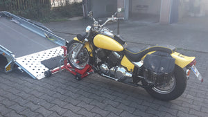 Motorrad/Roller Verladehilfe/Verladesystem/Verladeeinrichtung (f. Klappanhänger) patentiert.