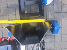 Laden Sie das Bild in den Galerie-Viewer, E-MC Selfloader NEUES MODELL VOLKSLOADER 2026