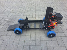 Laden Sie das Bild in den Galerie-Viewer, E-MC Selfloader BIG BIKE+Trike mit integrierter E-Seilwinde+Akku