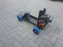 Laden Sie das Bild in den Galerie-Viewer, E-MC Selfloader BIG BIKE+Trike mit integrierter E-Seilwinde+Akku